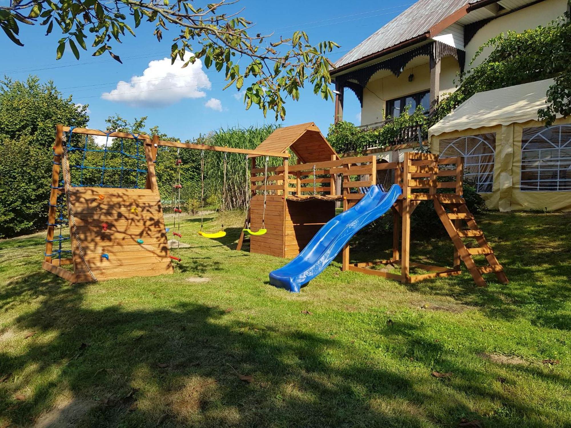 Noclegi Maja Солина Экстерьер фото